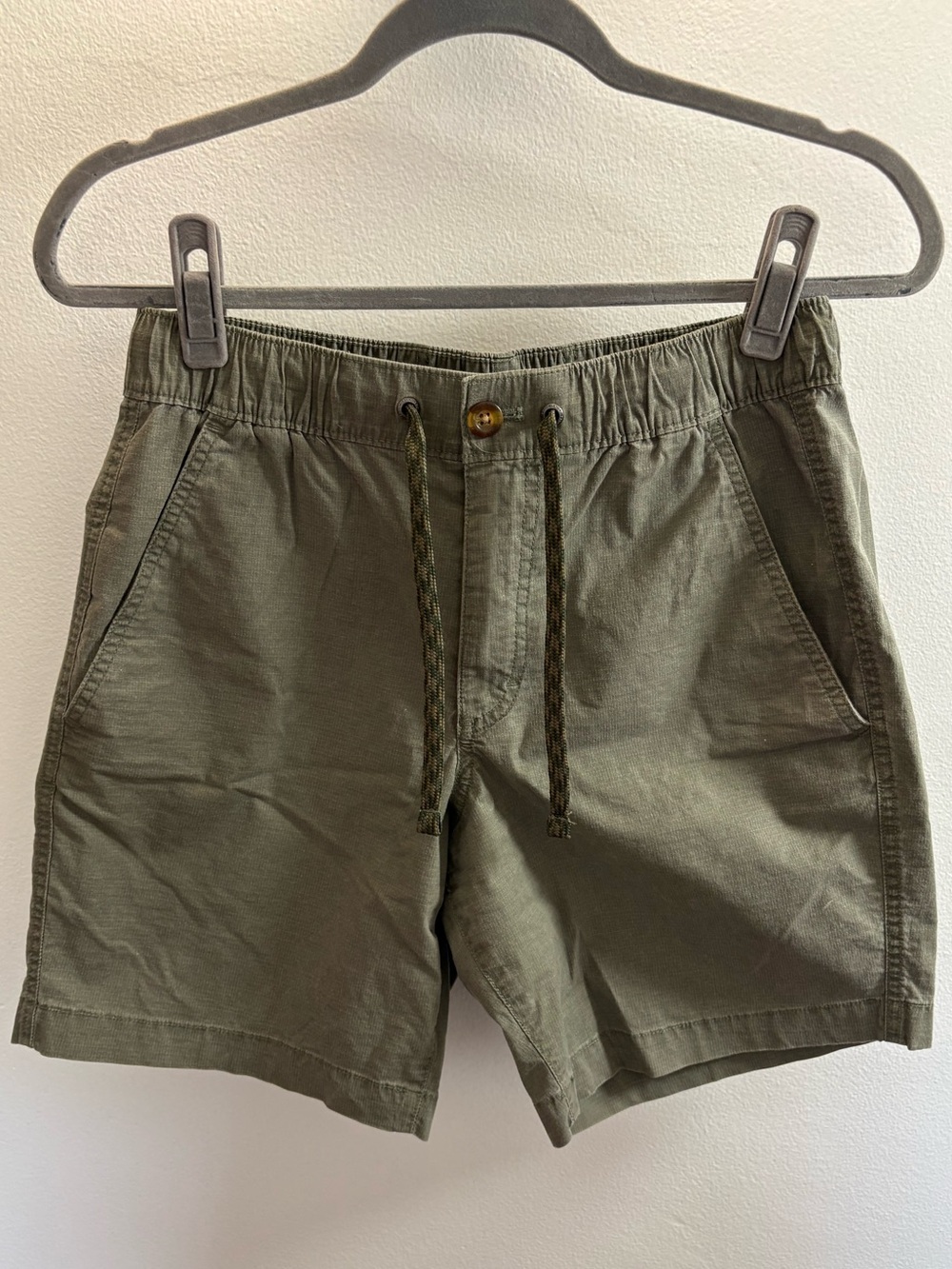 Eddie Bauer Green Hybrid Shorts S